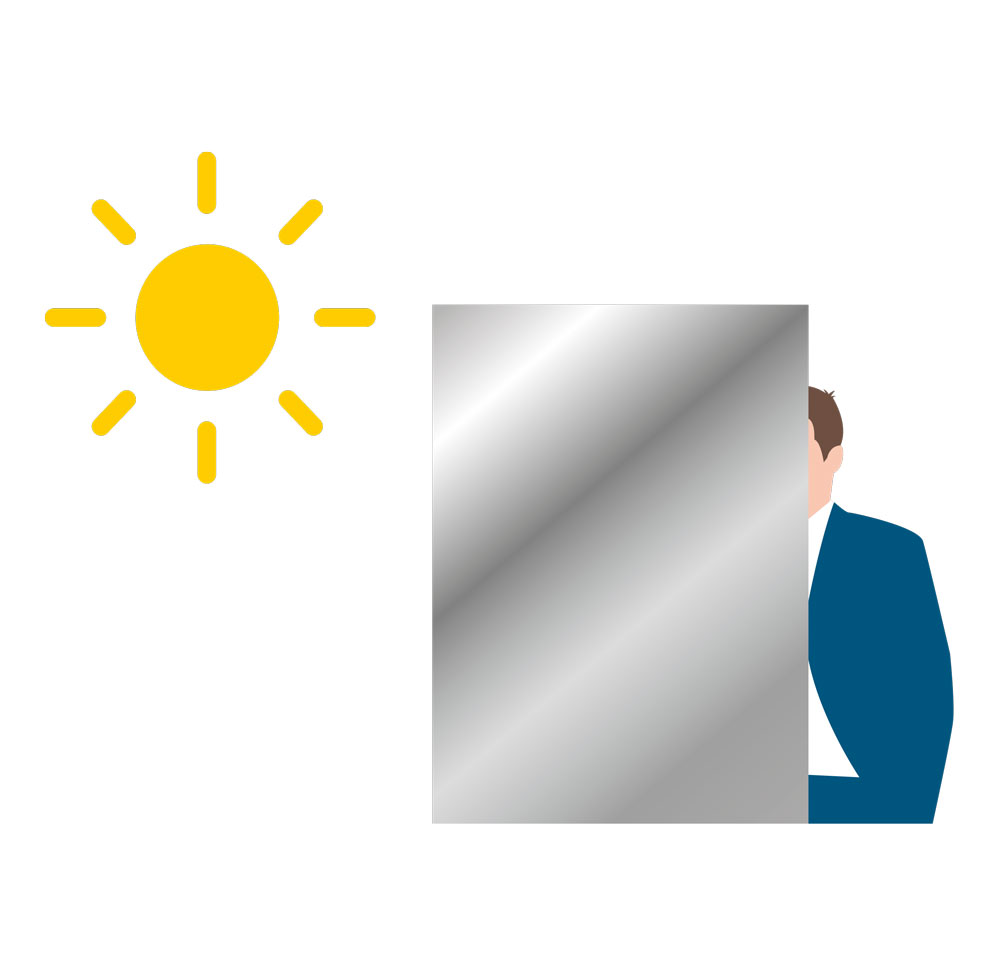 Fenster mit Spiegeleffekt tagsüber